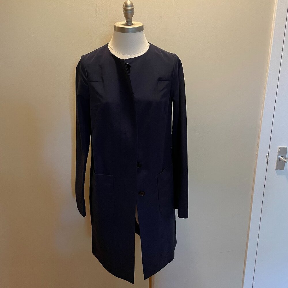 Statement Piece Uniqlo G.V.G.V. Designers Car Coat!